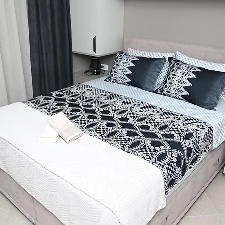 One Bedroom Zefir Near Stikovica
