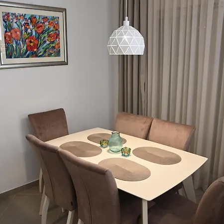 One Bedroom Zefir Near Stikovica