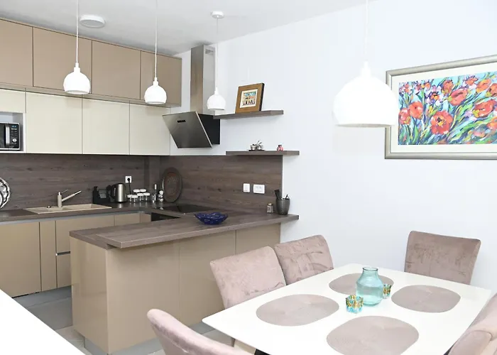 One Bedroom Zefir Near Stikovica * Zaton (Dubrovnik-Neretva)