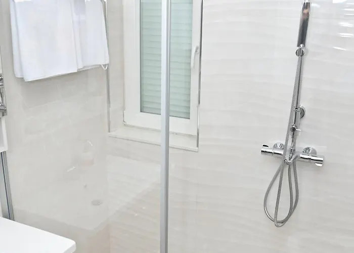 One Bedroom Zefir Near Stikovica