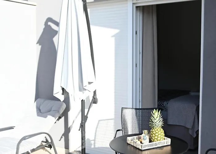 One Bedroom Zefir Near Stikovica 公寓 扎通