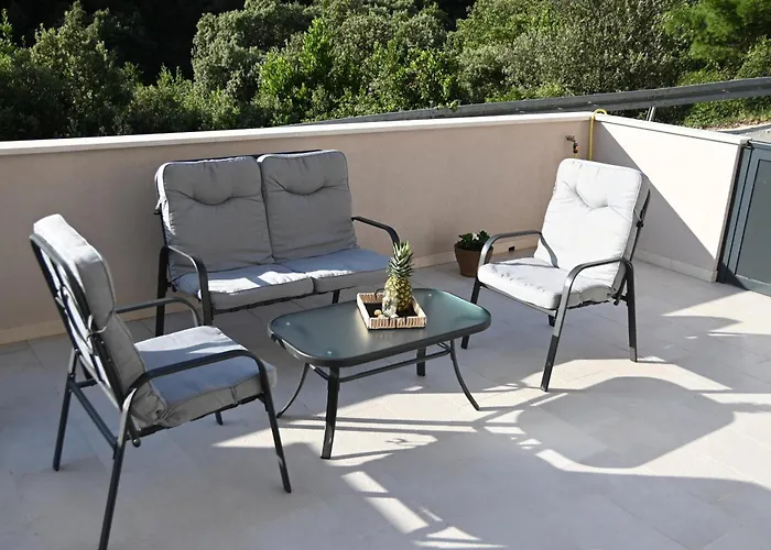 One Bedroom Zefir Near Stikovica *