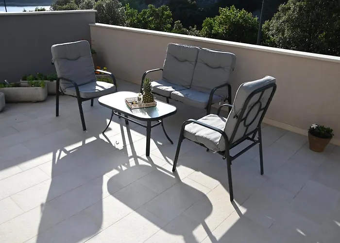 One Bedroom Zefir Near Stikovica Apartment