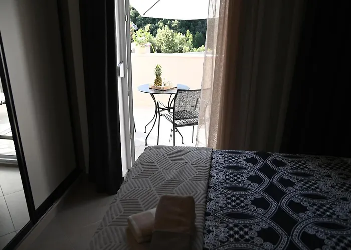 One Bedroom Zefir Near Stikovica * Zaton (Dubrovnik-Neretva)